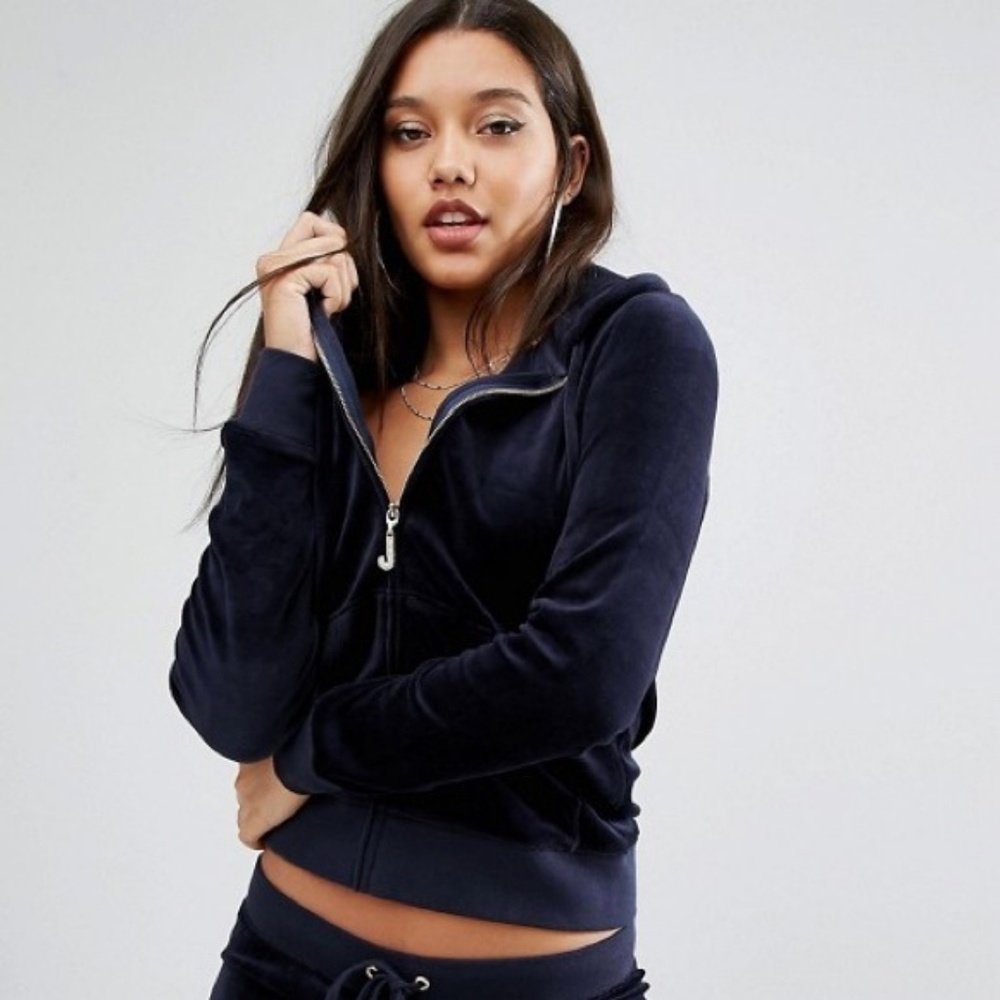 Juicy Couture Women's Navy Blue Velour Hoodie M